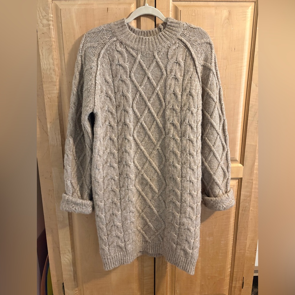 ASOS Design Cable Knit Sweater Dress Sz 4 Tall